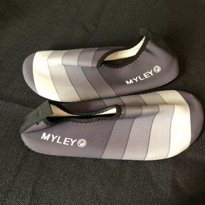Myley Water Socks